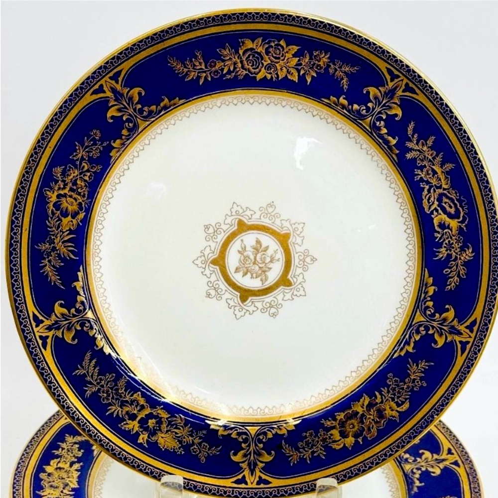SOLD:VintageWedgwoodPorcelain 10”DinnerPlate CobaltBlue X5987 circa1920,RARE